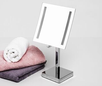 K-1007 Зеркало с LED-подсветкой, 3-х кратным увеличением WasserKRAFT